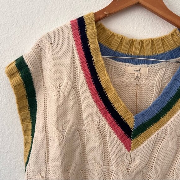 Easel Boutique Colorful V-Neck Cable Knit Sweater Vest Sz L NWT - Picture 2 of 4